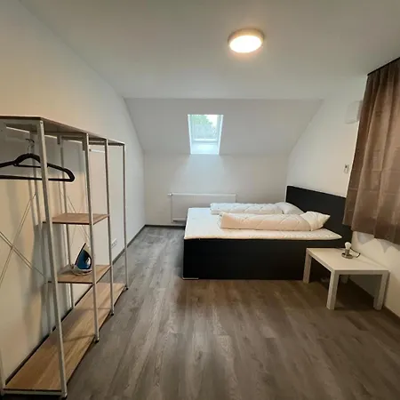 Apartment V3-6 Geraeumige Monteur Mit 2 Schlafzimmern